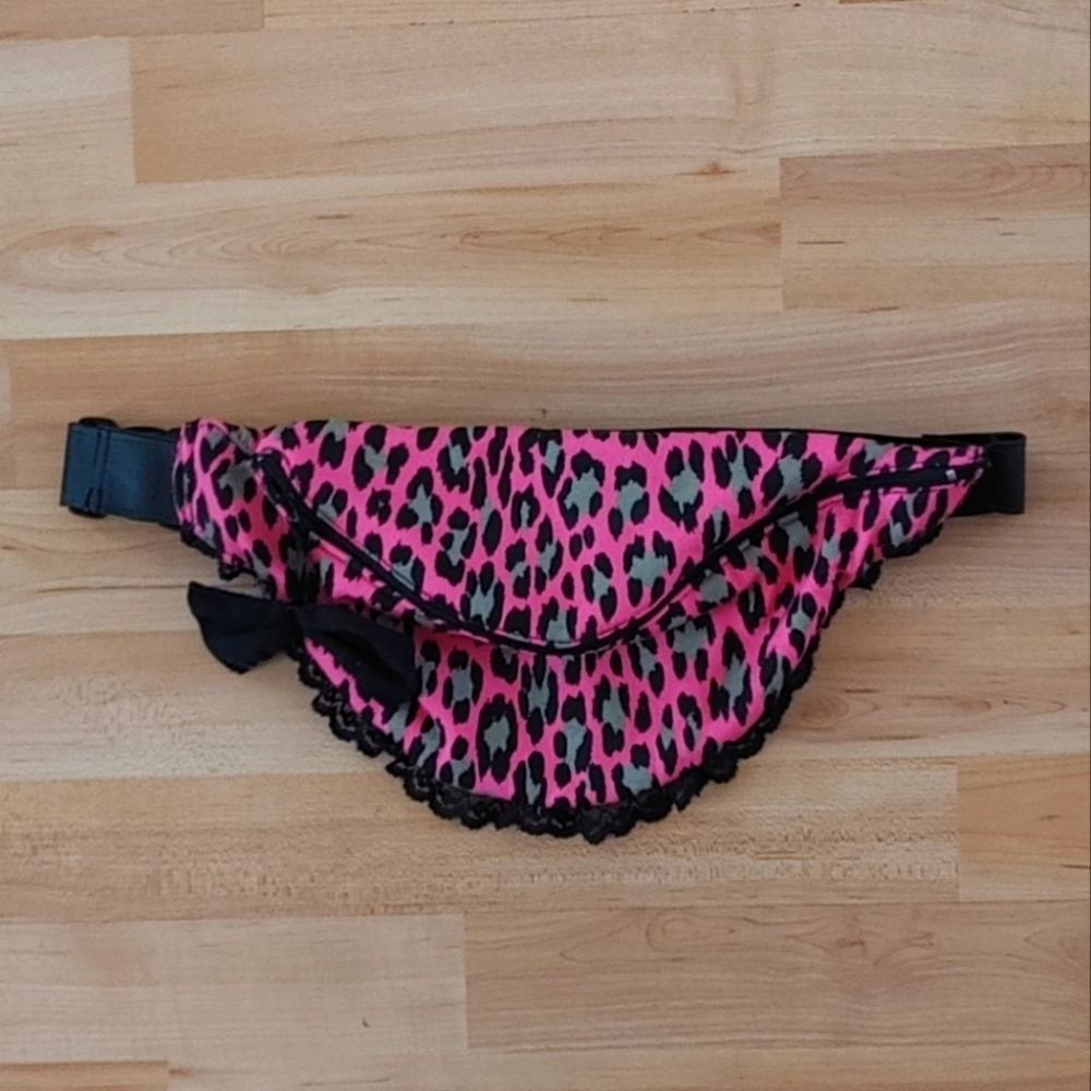Pink Leopard Print Belt Bag Bum Bag Fanny Pack with Black Lace Trim NWOT